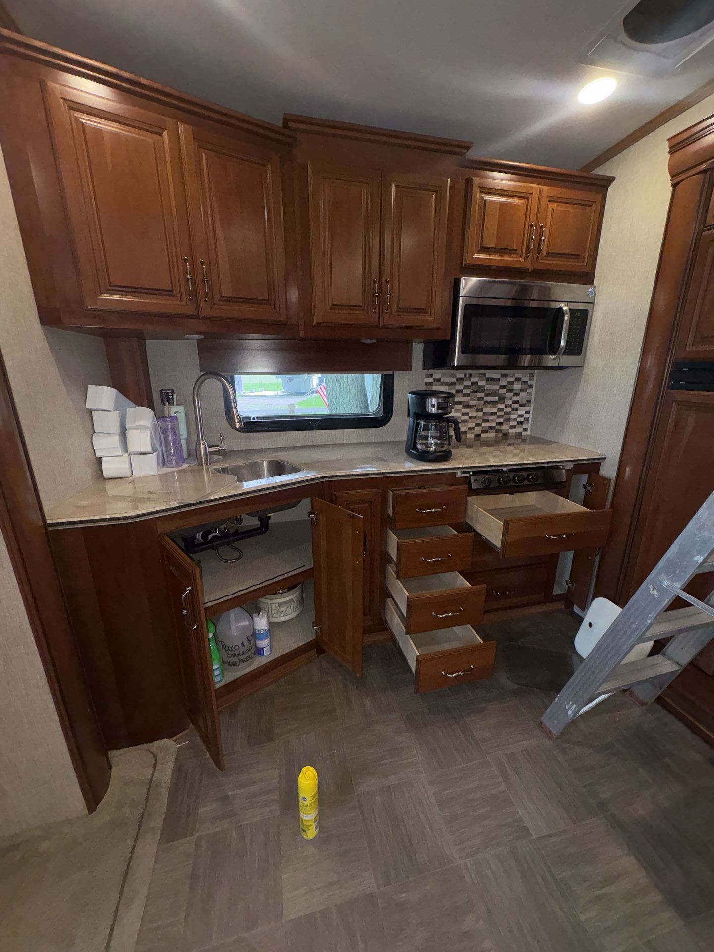 Classy Cleaning Services By Kristy gallery photo